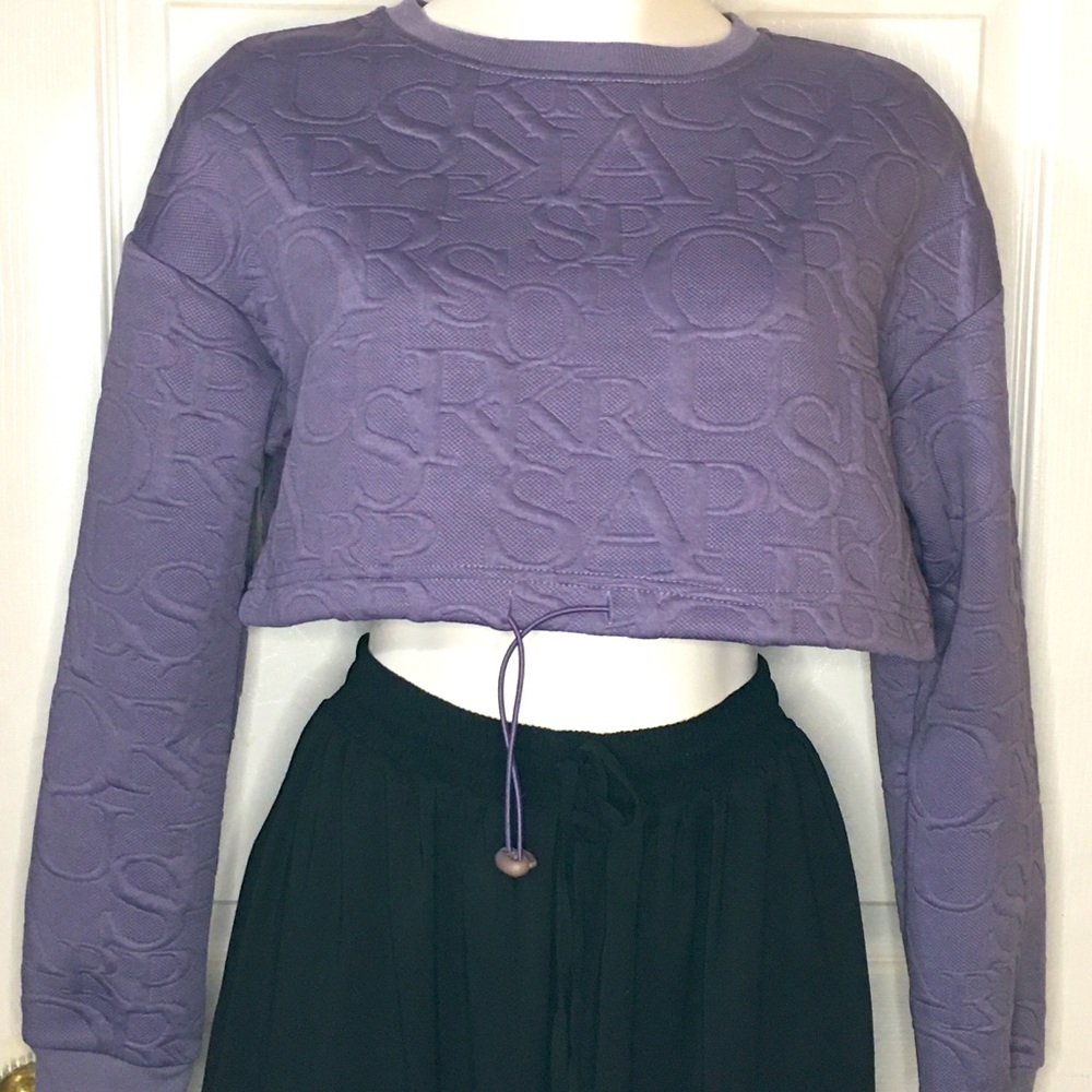 NEW MIX Quilted Cropped Sweatshirt